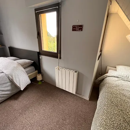 Between Brittany And Normandy * אברנשה