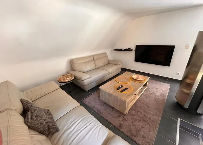 度假居 Between Brittany And Normandy *